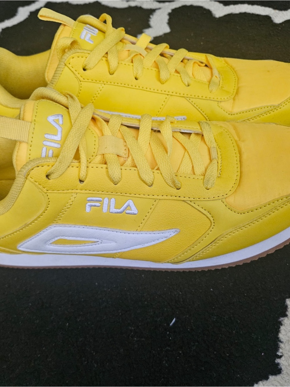 FILA Yellow and White Low-Top Men's Sneakers